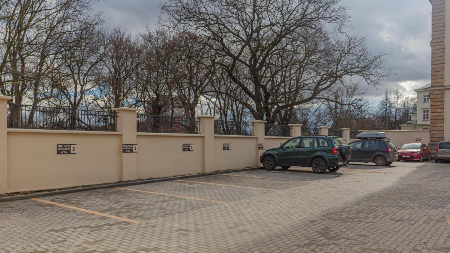 Vacationclub - Old Town Apartament 8B Kłodzko Buitenkant foto